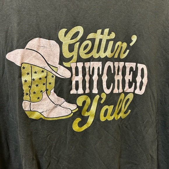 🐆3/$15 NWT Altar’d State getting hitched Crop Top🤠 - Picture 3 of 6